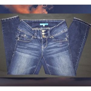 Juniors YMI Capris Size 3